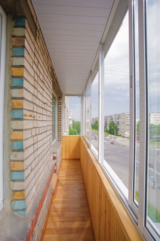 osteklenie-balkonov-i-lodgiy (2)